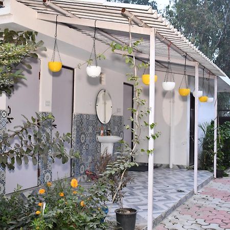 Gc Farms Villa Ayodhya Eksteriør bilde