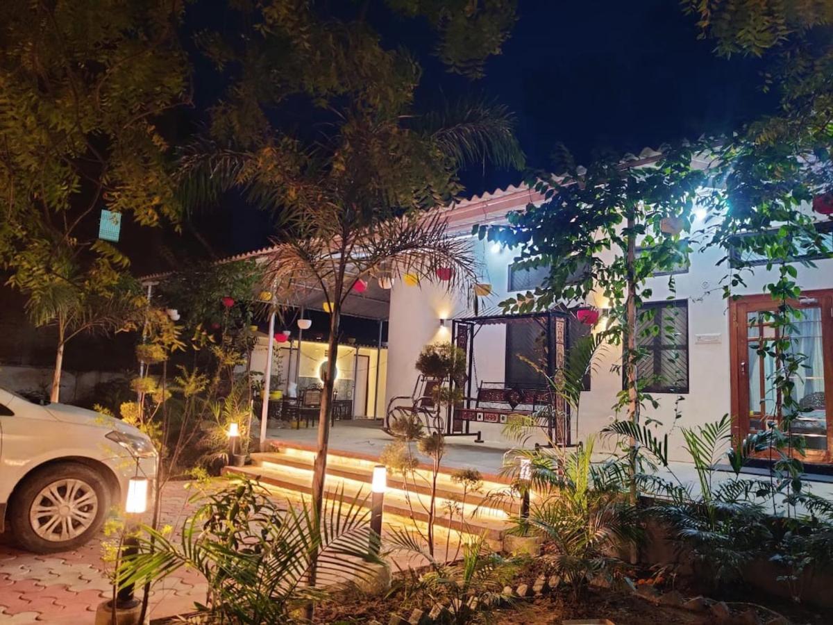 Gc Farms Villa Ayodhya Eksteriør bilde