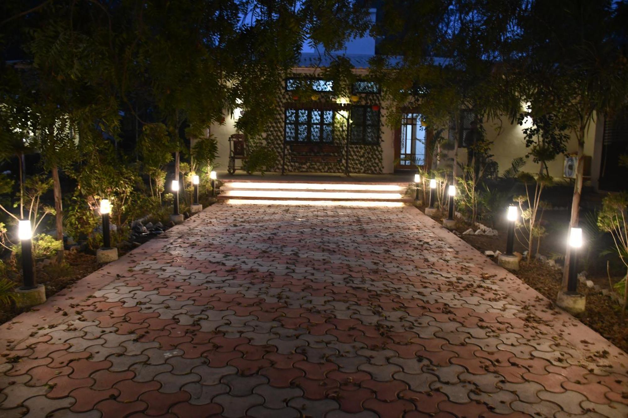 Gc Farms Villa Ayodhya Eksteriør bilde